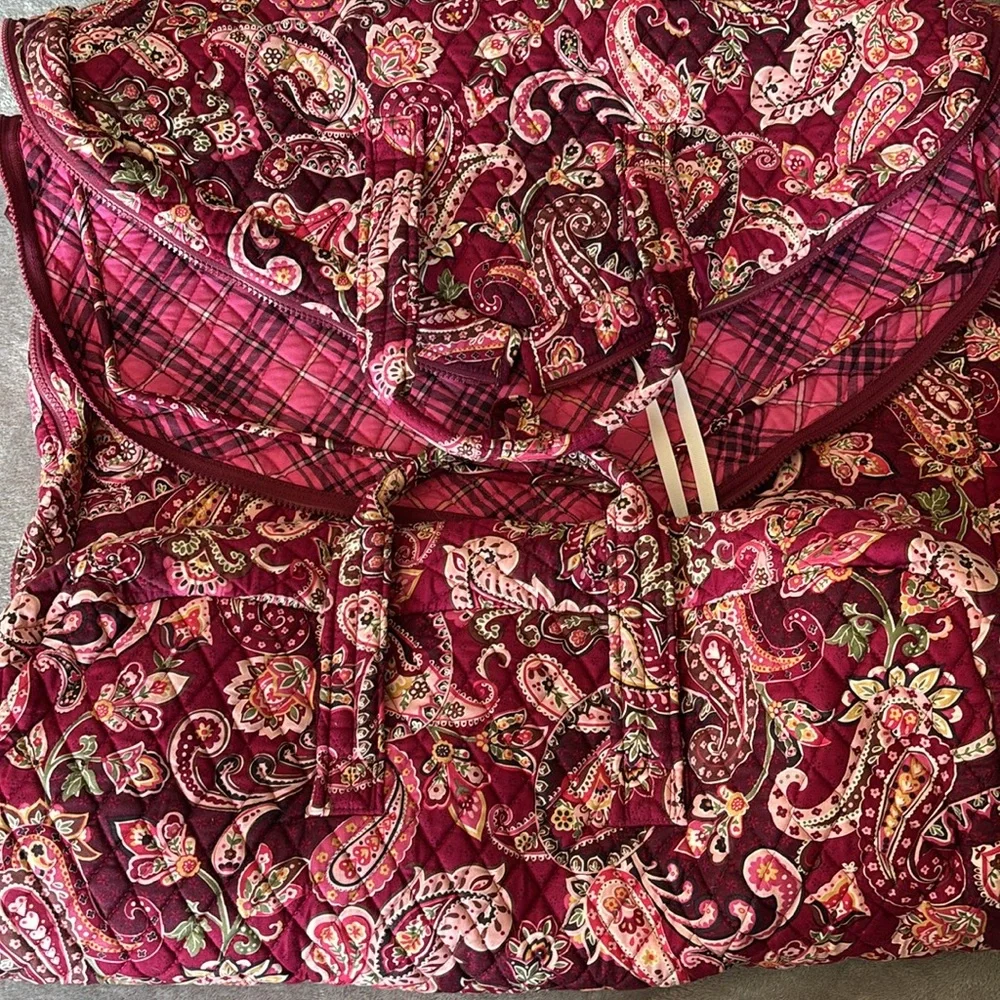 Vera Bradley Paisley Garment Bag NWOT